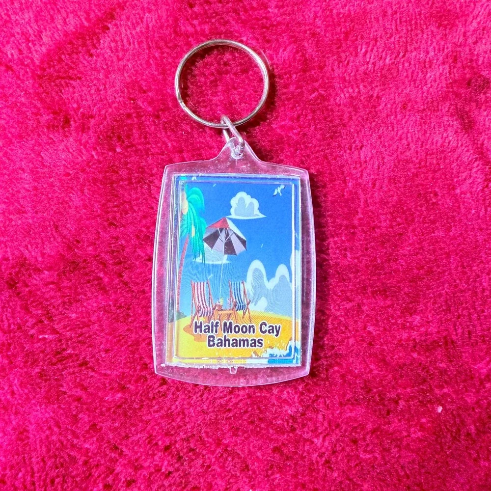 Half Moon Cay Bahamas Souvenir Keychain Beach Scene Acrylic Travel Memorabilia